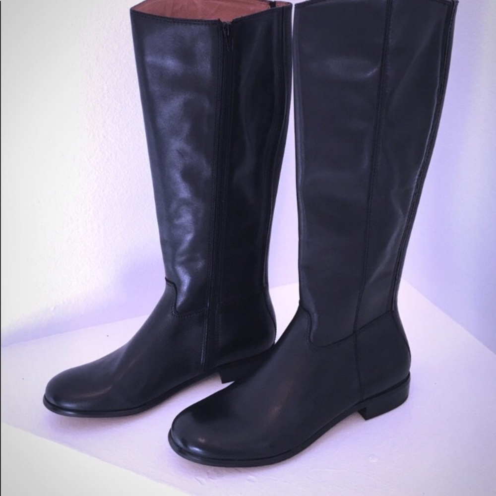Leather boots